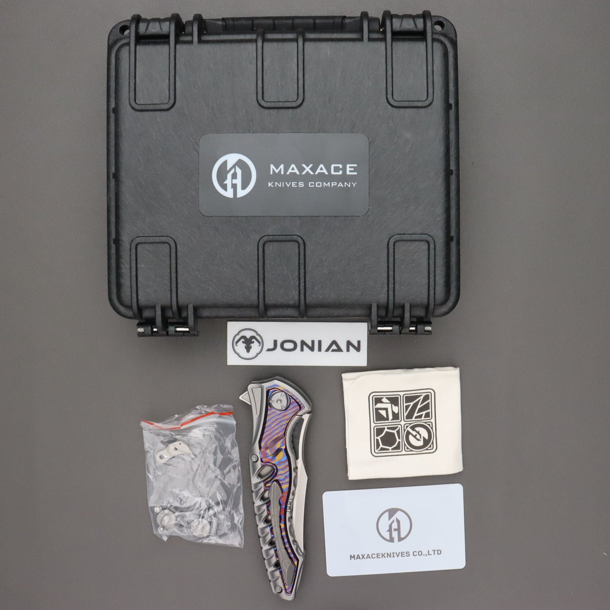 Maxace Hive Timascus Scales
