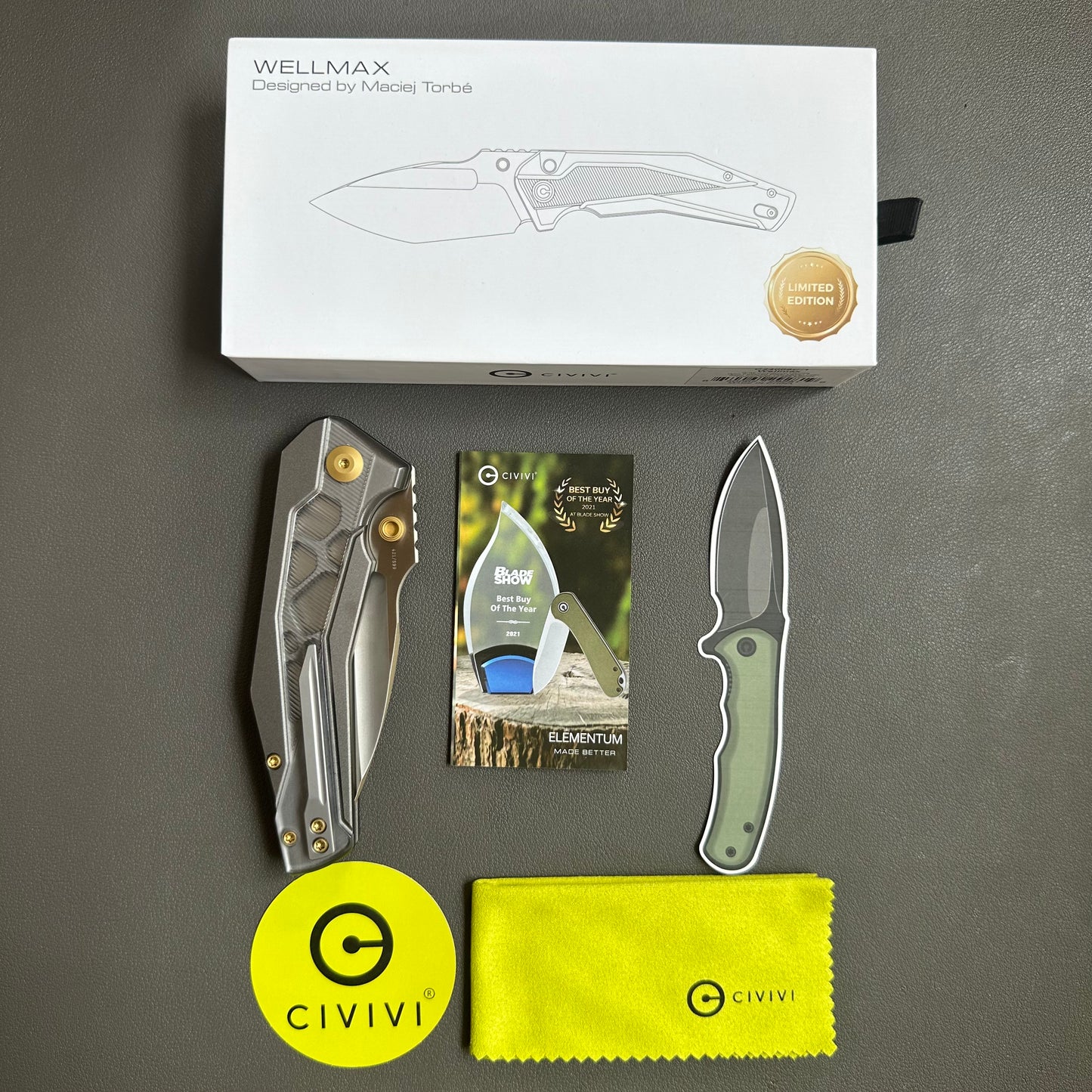 CIVIVI Wellmax Thumb Stud & Button Lock Knife Gray Aluminum Handle With Polished Clear Lexan Inlay (3.6" Satin Finished 14C28N Blade) C24008C-1