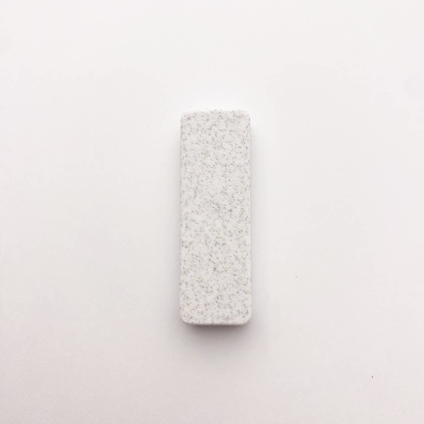 In the trendy EDC stress-relieving card game, the long marble texture dense card game sound experience is maximized
