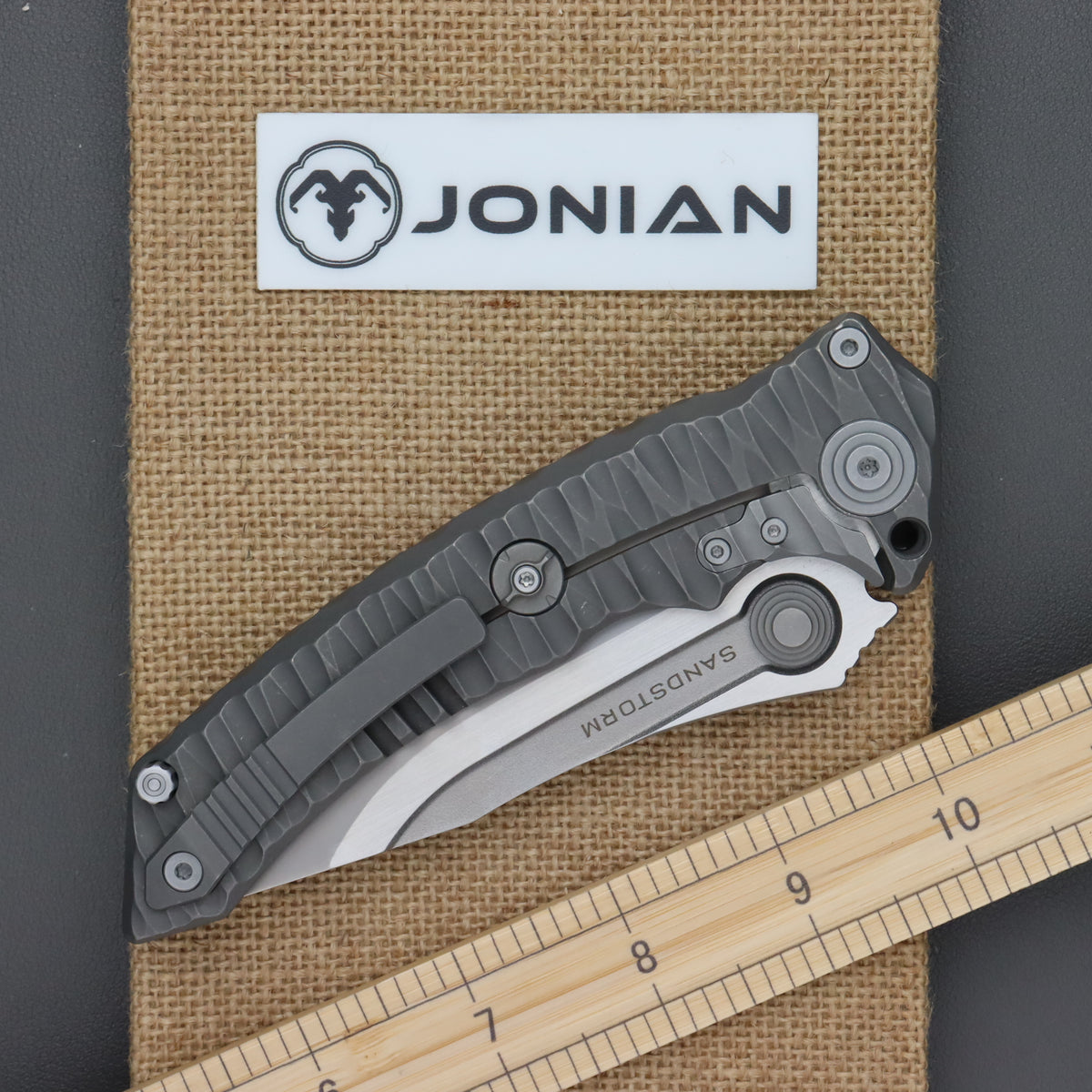 Maxace Sandstorm