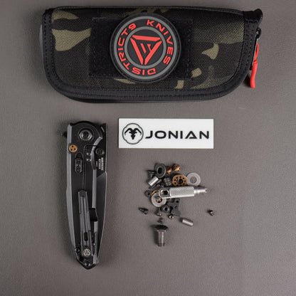 District 9 Surprise Attack black stonewash