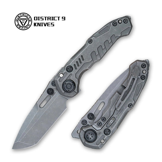 District 9 Catastrophe + spare blade, Installed blade has scratches; spare blade is brand new