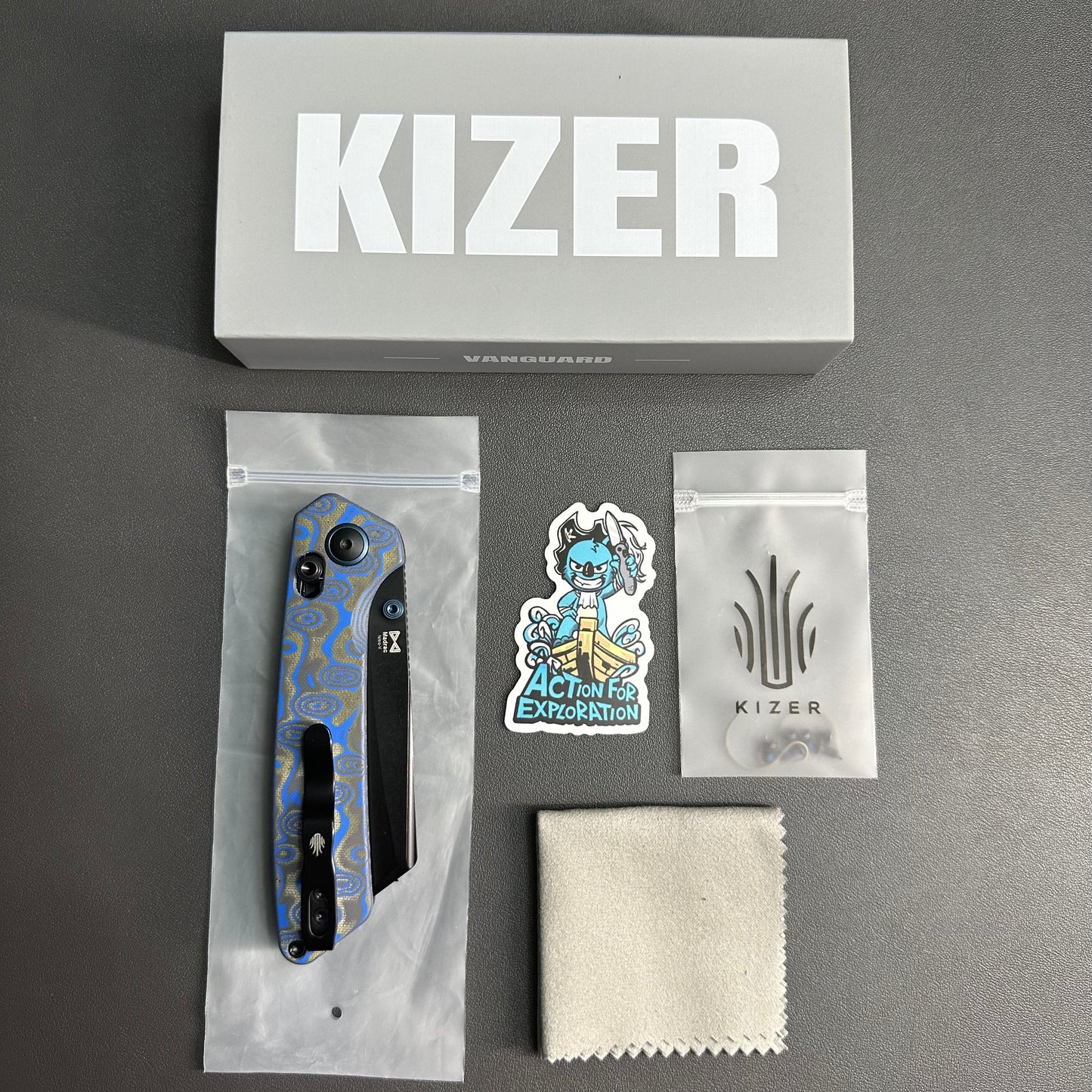 Kizer Daramc Nitro-V blade steel micarta scales