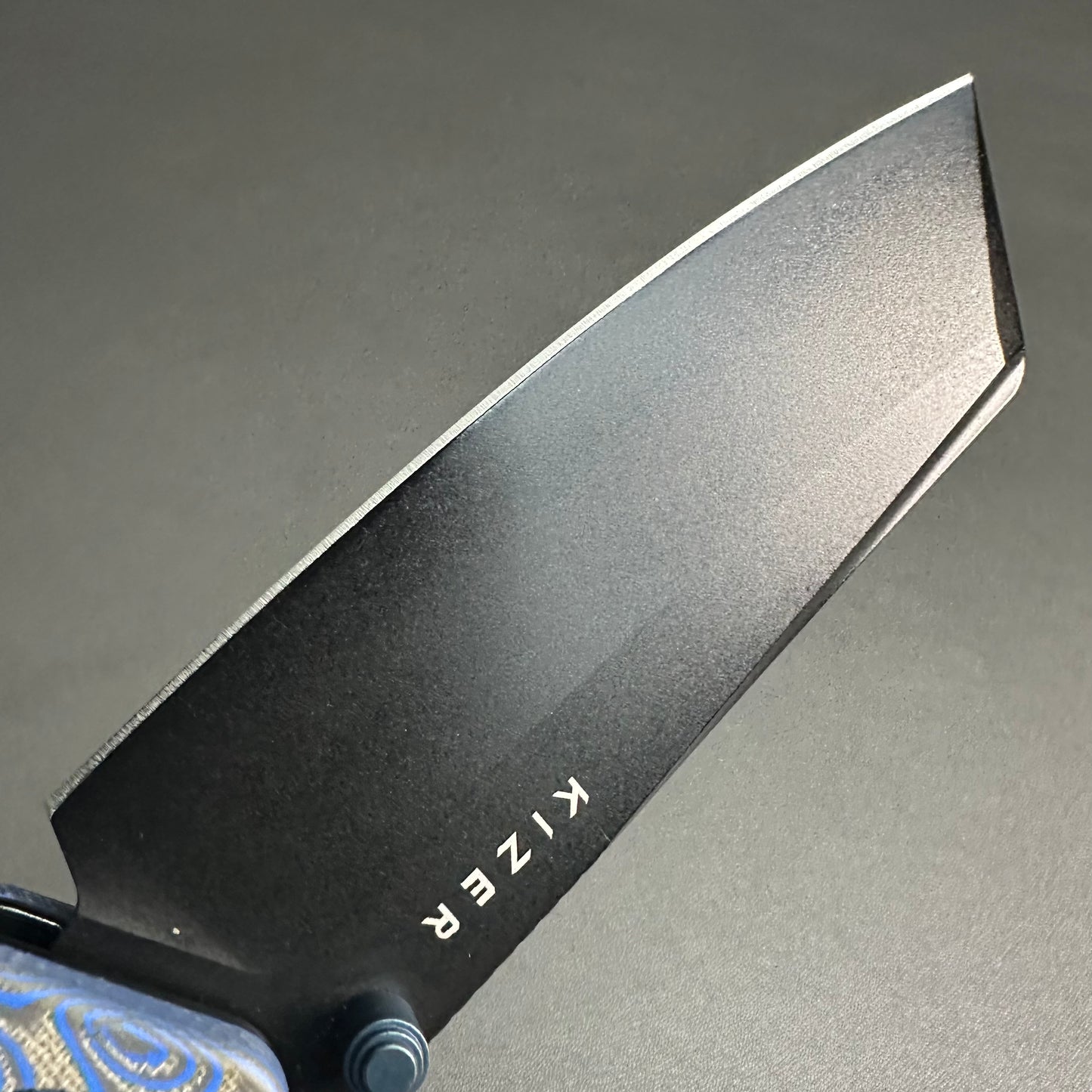 Kizer Daramc Nitro-V blade steel micarta scales