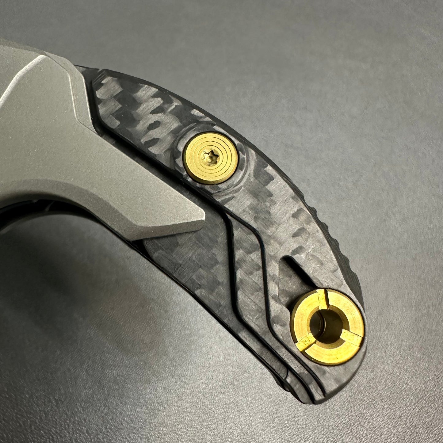 Forever Steel Alkaid carbon fiber and titanium handle Damascus blade steel translate push dagger