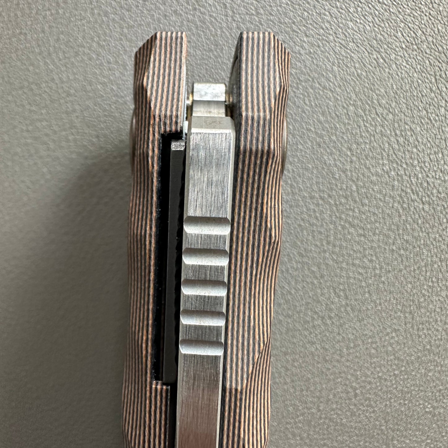North Mountain Blade Chop4 Lee Williams Kick Stop hidden Front Flipper