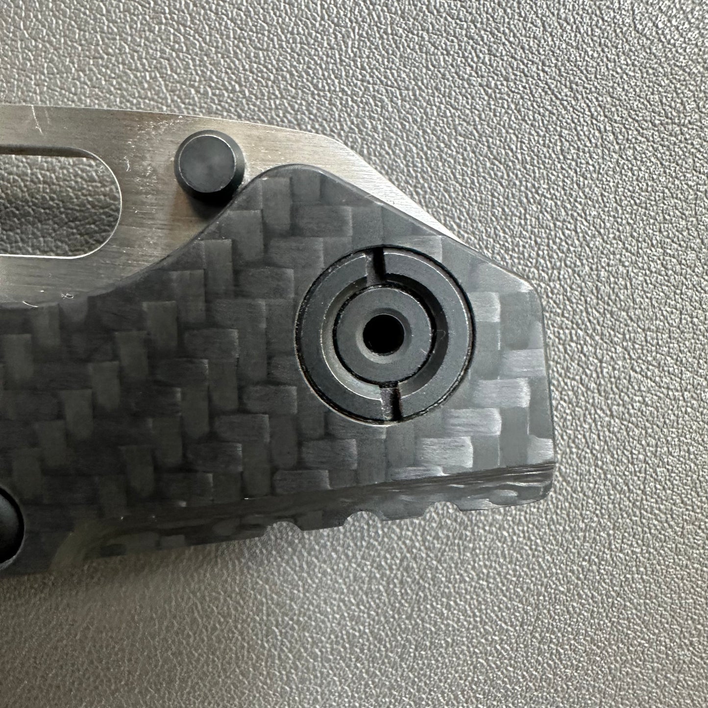 north mountain blade duane dwyer carbon fiber scales strider design BBNM