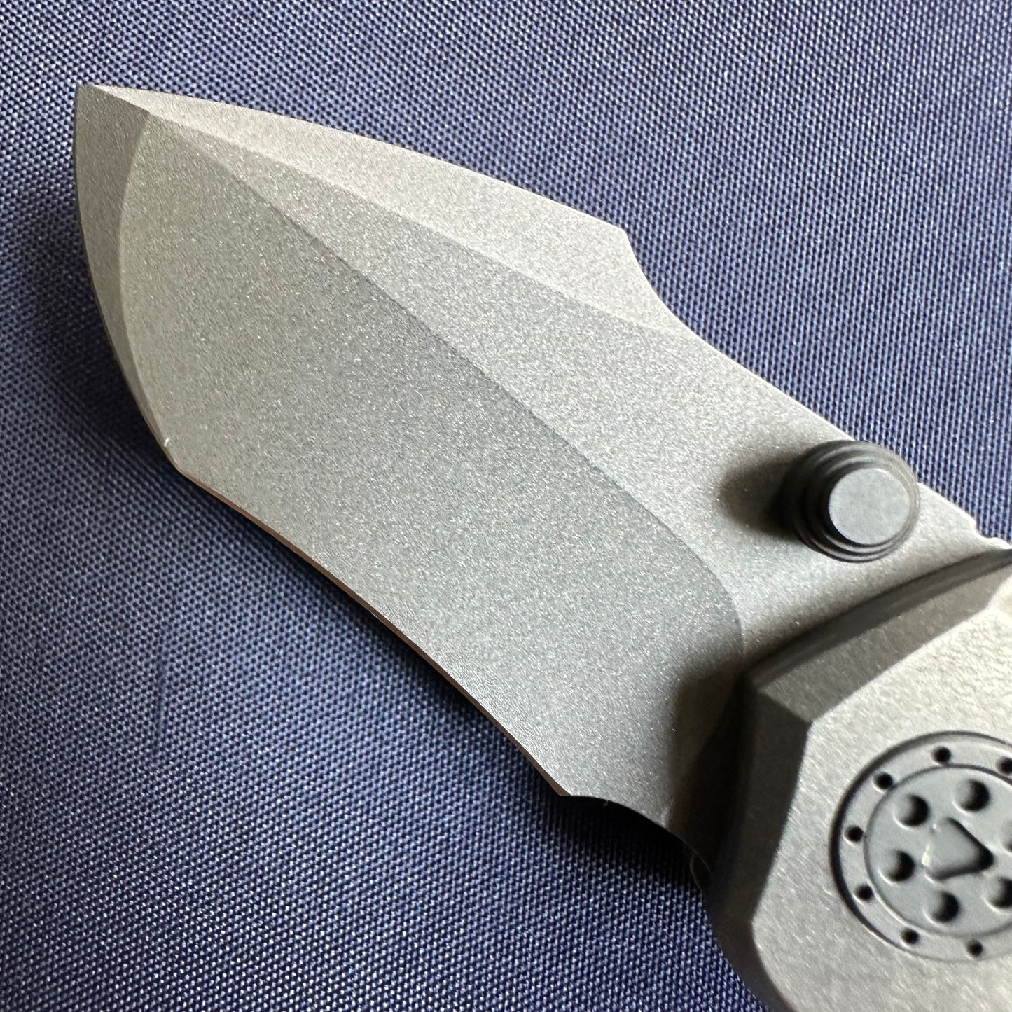 SANGYUTOU Fat Snow Titanium handle M390 blade steel micro folding knife