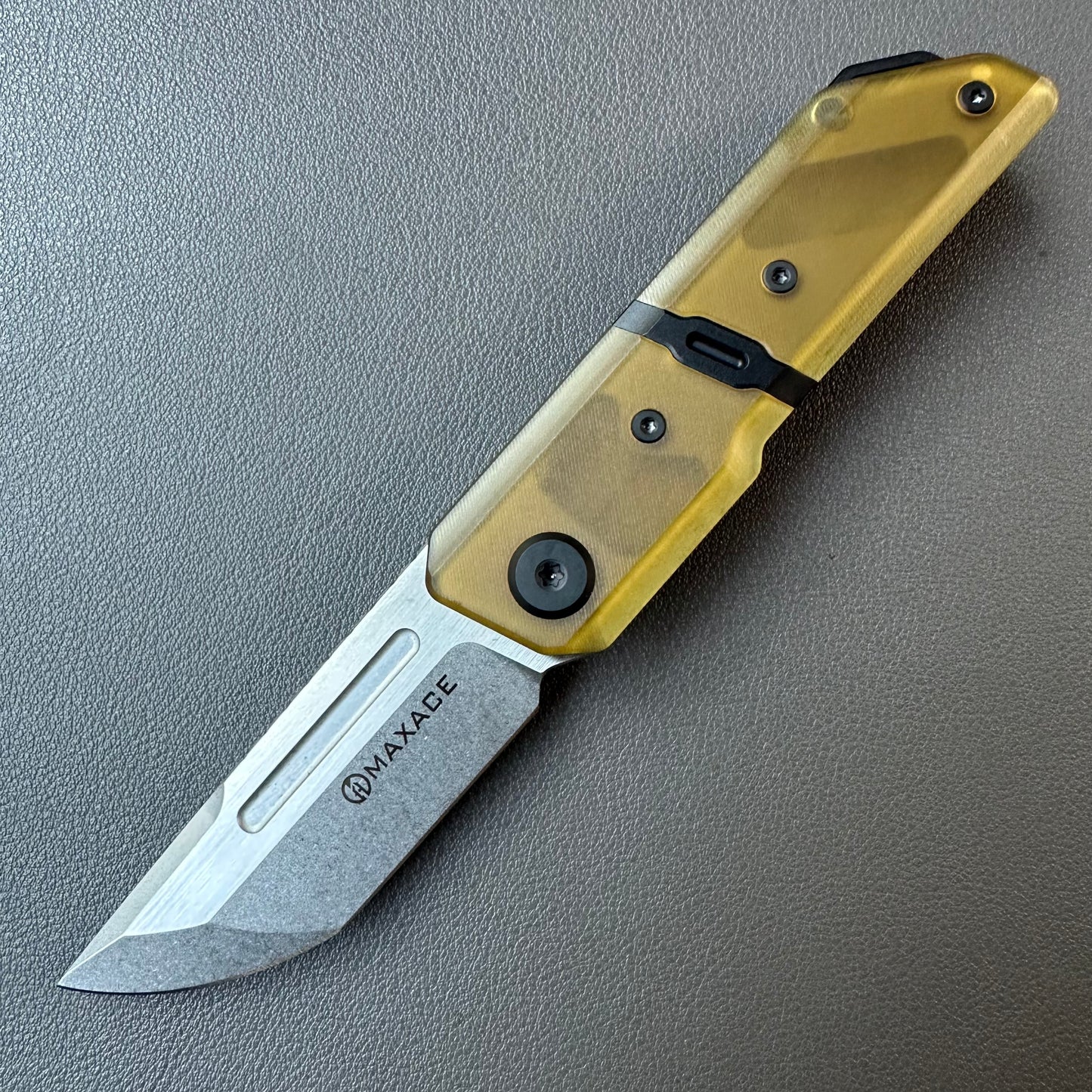 Maxace Capsule2 Ultem scales CPM-Magnacut steel