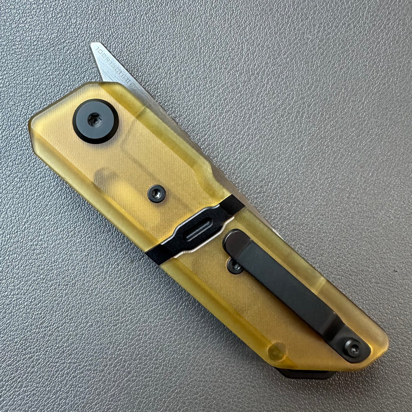 Maxace Capsule2 Ultem scales CPM-Magnacut steel