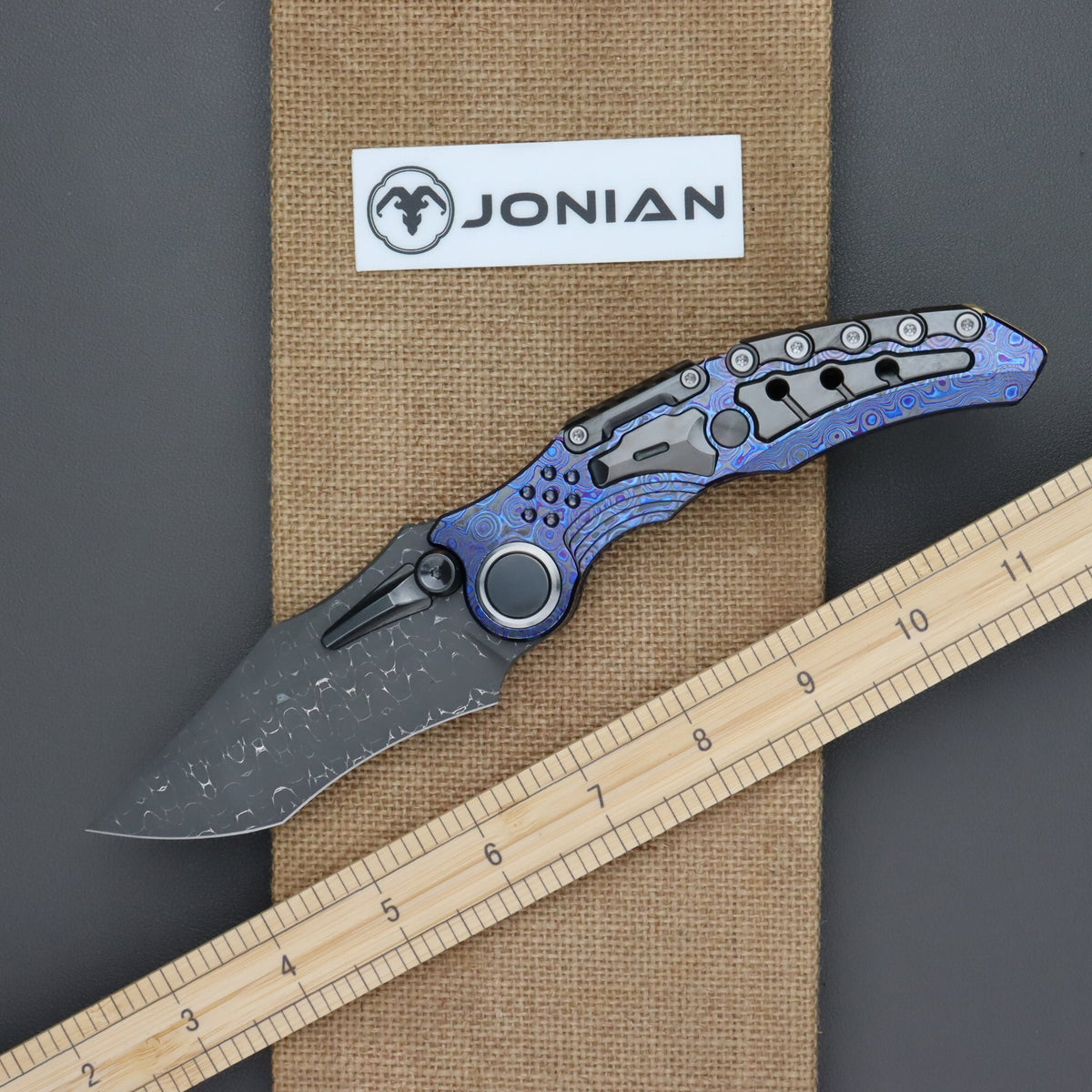 Maxace Titanis 2 Premium Edition