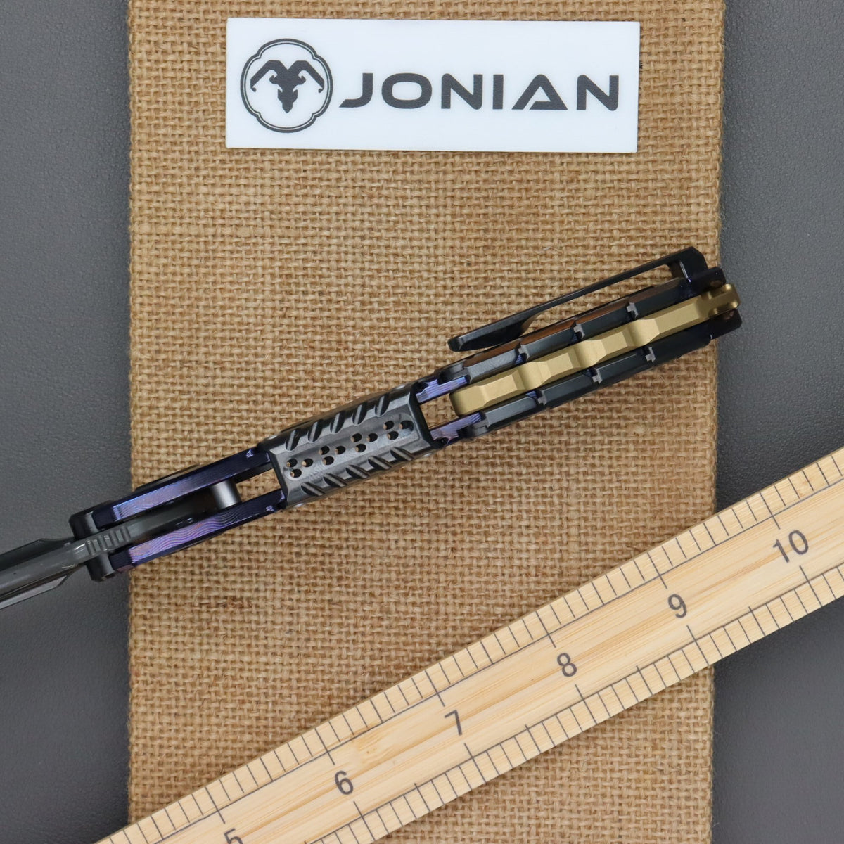 Maxace Titanis 2 Premium Edition