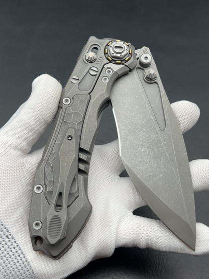 District 9 ROCK stone wash finish