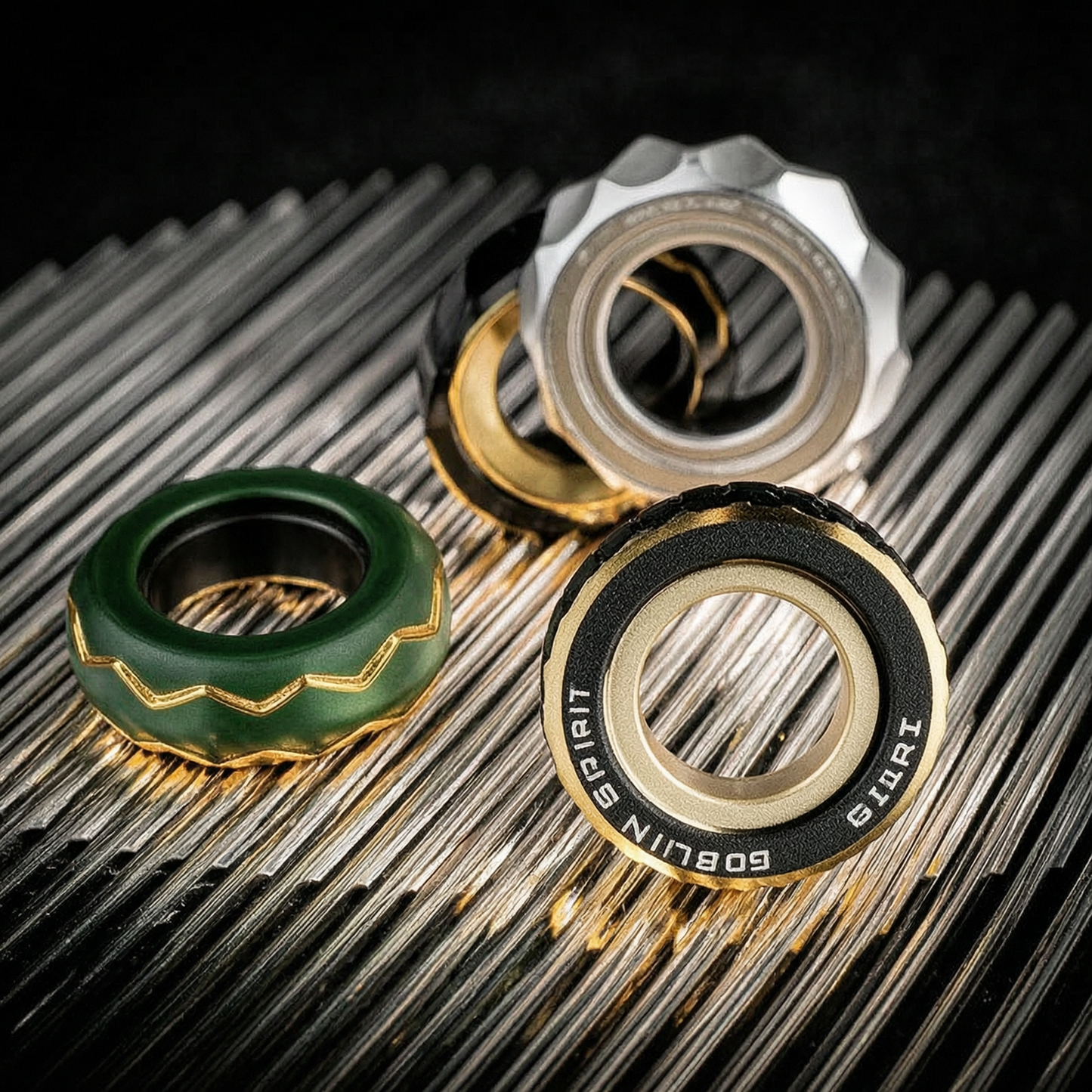 Goblin EDC metal ring magnetic section ratchet DIY stress-relieving cyber trendy toy, smooth and stress-relieving